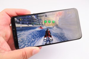 iHunt Alien X ApeX: Display OK la mai toate capitolele