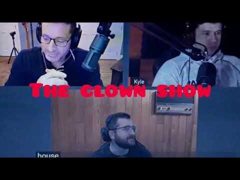 Clown cakes TALKS ABOUT GANGSTALKING