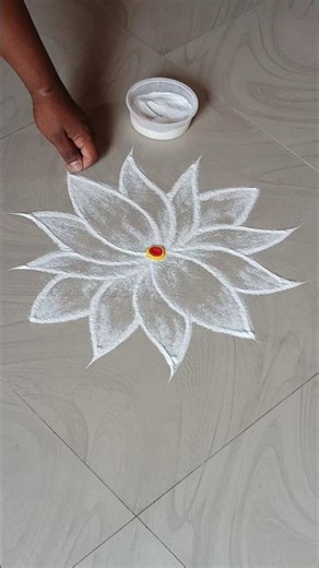 🌺 Beautiful Lotus kolam || simple pookolam #trending #muggulu #shorts #smallkolam #easykolam #art