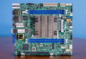 Supermicro X12SDV-16C-SPT8F Review 16 Core Intel Xeon D-2775TE with 25GbE