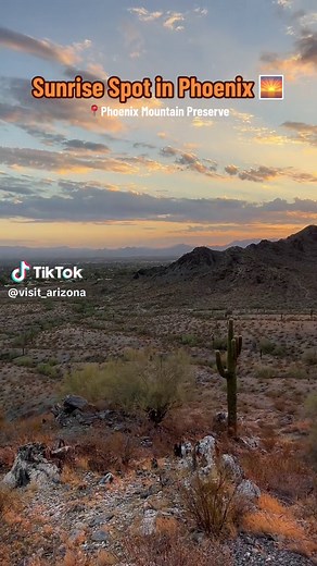 This is your sign to get an early start on the trails and watch the sunrise light up the valley. ☀️ 😍 Tag who you are going with! #visitarizona #phoenix #trails #hiking #sunrise #calming #peaceful #getoutside