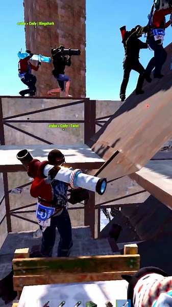 Epic 80 vs 80 ZERG Battle in Rust Gameplay