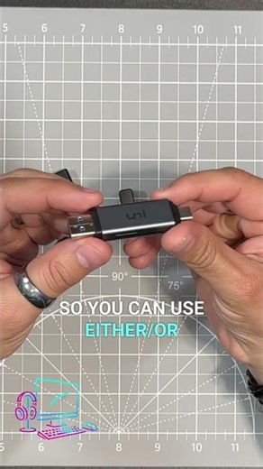 UNI Card Reader: Dual USB-C/A, Read SD & MicroSD Simultaneously! #shorts