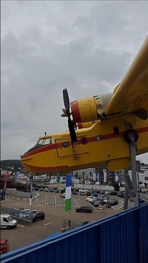 Wasserflugzeug Canadair CL 215 #flugzeug #cockpit #museum