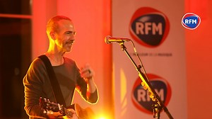 110K views · 1.1K reactions |  #ExcluRFM : Découvrez le live de la nouvelle chanson de Calogero "Juste une chanson" enregistrée spécialement pour les auditeurs de RFM !! 朗 ⏮ Retrouvez l'intégralité de sa #RFMSessionVIP de Strasbourg ce dimanche 10 décembre à 20h sur #RFM et en vidéo sur notre page facebook !! | RFM | Facebook