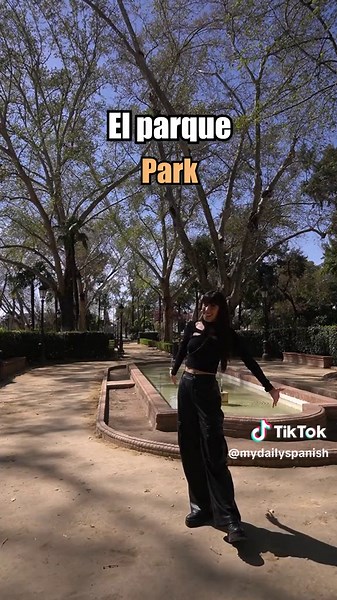 Street vocabulary in Spanish on the streets of Sevilla, Spain. Your Spanish lesson for today 💃 #spanishvocabulary #learnspanish #spanishteacher