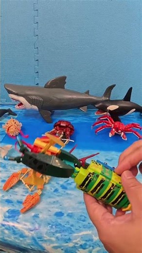 Glow-in-the-Dark Shrimp! Tiny Snapping Claws & Pop Sound 🦐