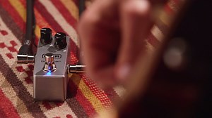 AVAILABLE NOW: The MXR Booster Mini gives you the sonic secret sauce of the Echoplex Preamp with the legendary boosting power of the MXR Micro Amp in a lightweight, space-saving mini housing. The Volume control has up to 25dB on tap while the Tone control rolls off highs. To add a little extra grit to your signal, adjust the internal Echoplex Preamp level control. Put the MXR Booster Mini on your board to save space, season up your tone, and fly high above the mix. https://www.jimdunlop.com/prod