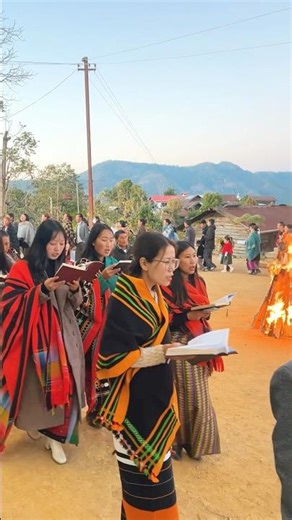 Advent Christmas Bonfire Marching #christmas