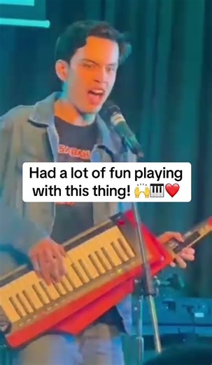 Love playing the Keytar! ❤️🎹