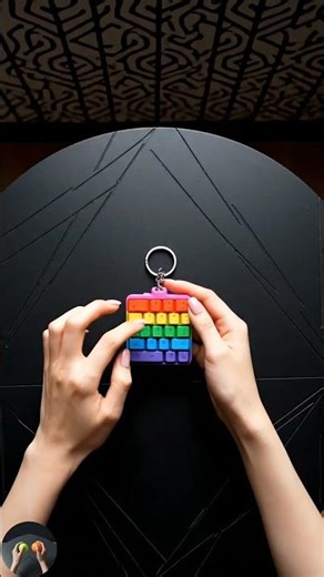 ASMR clicker keyboard keychain toy #asmrsounds #asmr #asmrcrunchy #asmrvideo