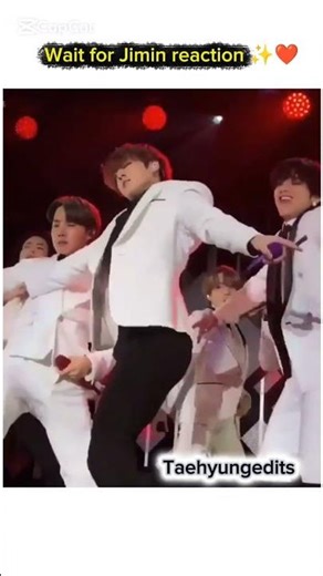Jimin reaction ✨❤️ lakdi ki Kathe 💓 #bts #explore #shorts