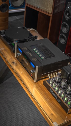 12K views · 899 reactions | Un set-up HI-FI analogico tutto monomarca. I prodotti presentati in questo video: McIntosh MT2 McIntosh C2500 McIntosh MC275 #audiocostruzioni #hifi #mcintosh #hifiaudio #mc275 #c2500 #mt2 #hifisound #fy #fyp | Audiocostruzioni | Facebook