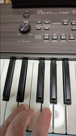 合唱のバスの低音域の発声練習動画！
