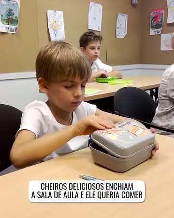 1.9M views · 10K reactions | Amor, sacrifício e o calor da amizade em sala de aula | Fabiosa Diariamente | Facebook