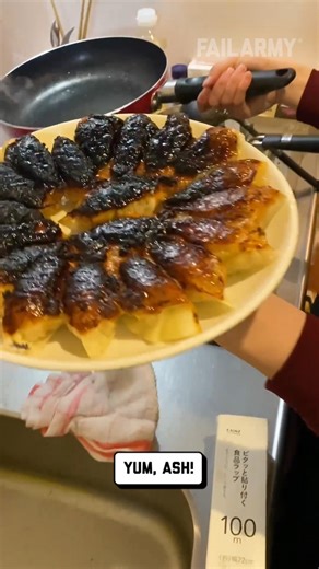 Worst ways to ruin your meal 😭😩 | FailArmy