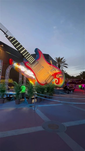 Rock 'n' Roller Coaster Starring the Muppets: Hidden Easter Eggs