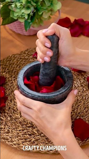 Rose Petal Magic Creates Perfect Natural Lipstick! 🌹