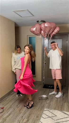 Dress prank to my friends😂💃