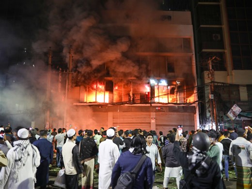 Bangladesh protests updates: Violence after activist Sharif Osman Hadi dies