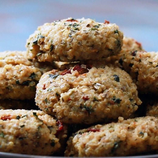 These Italian quinoa bites are gluten-free and have 18g of protein per serving! Recipe: https://tasty.co/recipe/high-protein-baked-quinoa-bites Cook them at home on Goodful's PFOA- and PTFE-free fry pans: https://bzfd.it/2M8t9ZM | Goodful