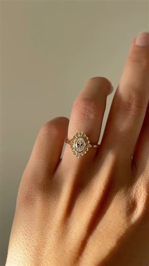 The process of hand making Adriana’s ring 💌 watching this ring come to life truly surprised me ~ I cannot believe my hands made this, and for such a special friend ❤️ From the proportions and layout of the diamonds right up to the setting, this piece challenged me then rewarded me twice over. Handmade in 18ct yellow gold featuring a 0.5ct lab grown diamond #asmr #handmadejewellery #vintage #vintageinspired #labgrowndiamonds #handmadejeweller #process #processvideo #handmadeengagementring #jewel