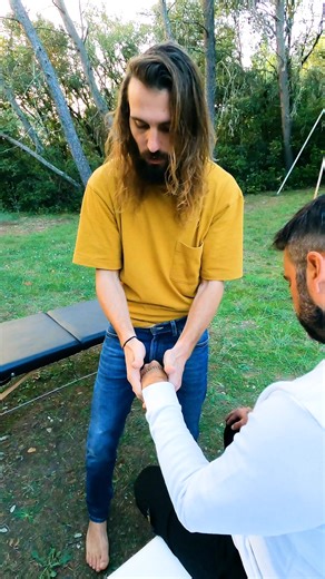 Poignet 💥 Fais le vide 🤯 Prend en compte l'état d'être du patient 🍻 Capte son rythme 🎶 Vise avec ton corps et non avec tes doigts 🖐 Sois relâché pour ne rien induire 😴 Ne verrouille pas 🔑 Assure toi qu'il puisse encaisser 🤑 Synchronise ton mouvement avec ton diaphragme 😤 Soit sec et court ⚡️ Ne reste pas dans le fond 🍺 Retire toi aussi vite que t'es entré 🍑 Reste cool tout s'est bien passé 🤓 #osteopathie | Cabinet KOR