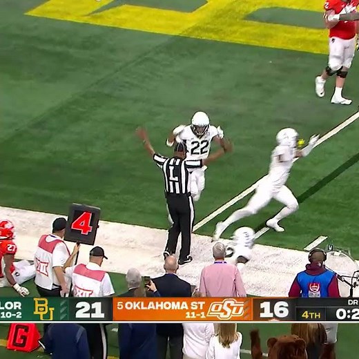OKLAHOMA STATE LOSES TO BAYLOR BY INCHES AT GOAL LINE | #shorts