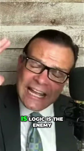 Close Car Deals: The Unsensitive Closer's Secret #carsharker #closer #closing #sales #confidence