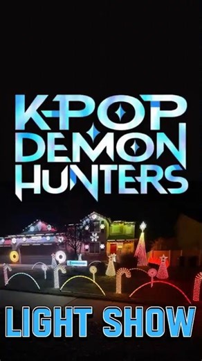 IDOL! This Christmas Light Show Goes HARD 🔥🎶 #KPop #ChristmasLightShow#LightShow