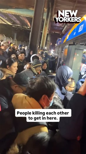 New Yorkers on Instagram: "“When there’s no seven train and there’s only one shuttle bus. The shuttle bus was only for one stop also. ” 🎥 video taken last weekend by @aqfinest13"