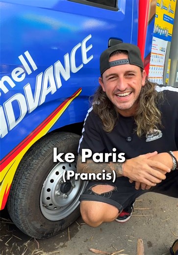 Gokilnya Pose Foto: Shell Advance GP Prancis VIP Experience