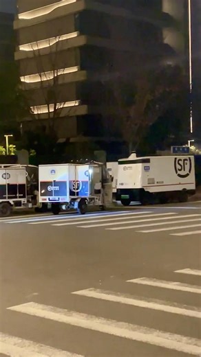 Autonomous Trucks Serving Tuk-Tuk Couriers