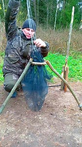 1.2M views · 6.3K reactions | DIY Survival Trap #diy #trap #survival #survivalskills #fyp #wilderness #bushcraft #usa #usareels #trendingnow #hunting #trapping #survivaltips #camping #campinglife #outdoors #nature #jungler | Gettiz | Facebook