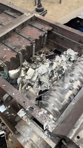 Unveiling the Power of 600-Type Shredder on Used Phone Boards - A Must-Watch