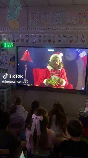 How the Grinch Stole Christmas Read Aloud for Teachers