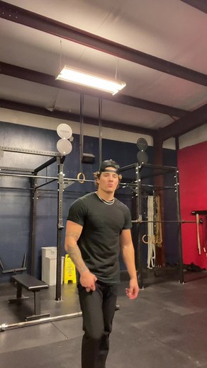 Gym Routine and Fitness Tips to Build Muscle