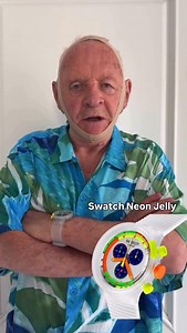 Watch Dreamers BR on Instagram: "Anthony Hopkins que interpretou Hannibal Lecter e muitos outros papeis marcantes, nesse vídeo para a Kim Kardashian está usando um Swatch Neon Jelly. O relógio com estilo retro possui caixa e pulseira transparente, assim como vários detalhes coloridos. Valor na boutique: 165,00 Dólares ou 925,00 Reais na cotação atual. -🇺🇸 Anthony Hopkins, who played Hannibal Lecter and many other iconic roles, is wearing a Swatch Neon Jelly in this video for Kim Kardashian. Th