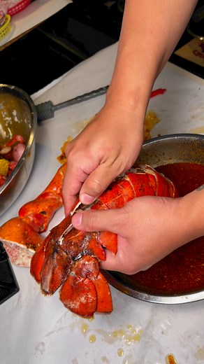Smash or Pass! Lobster Tail, Seafood Boil, Las Vegas #eatandoutlasvegas | Eat & Out of Las Vegas