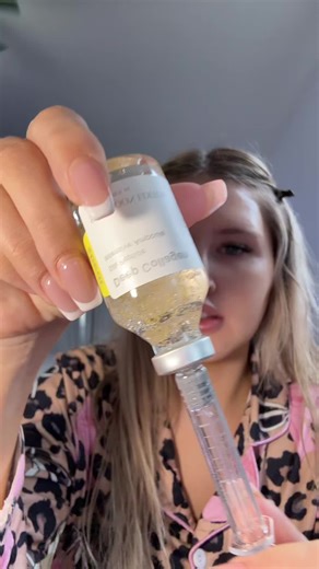 Achieve Smooth and Glowy Skin with This Skincare Routine