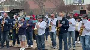 60K views · 2.5K reactions | The Joe Ferry Christmas String Band spreading holiday cheer playing for the Palandro, Ferry, Wiseley and Mulholland families yesterday morning!    | South Philly String-Band | Facebook