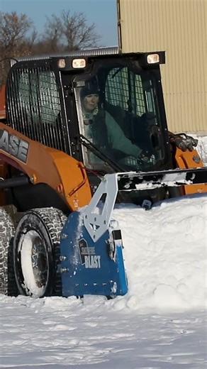 SnowFire BLAST Blue & White Snow Pusher