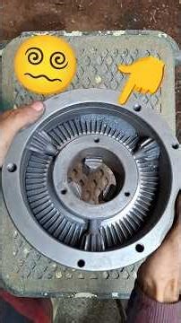lathe chuck cleaning tutorial #mechanical #engineering #lathe #chuck #cleaning #shorts #gear #metal