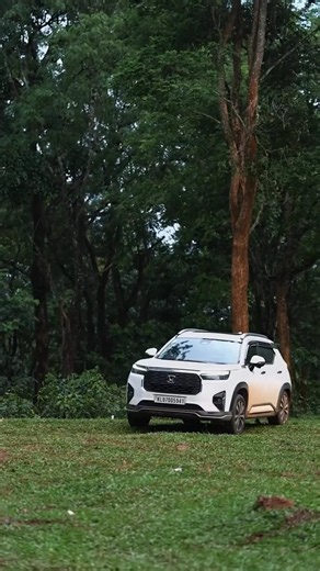 ഇനി ഇവൻ രക്ഷപ്പെടുമോ? #honda #elevate #shorts #suv #creta #seltos #sierra #tata #city #victoris