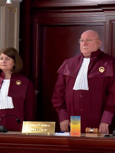 ATENȚIE - CCR a amânat pentru a patra oară verdictul privind Reforma Pensiilor Magistraților. Toni Neacșu, fost judecător CSM: „Cred că îl încurcă foarte mult pe domnul Bolojan, cel puțin la nivel de imagine” Citește mai multe pe alephnews.ro #alephnews #fyp #ccr #romania #reforma #pensii #reformapensiilormagistratilor #bolojan