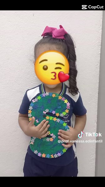 Atividades Criativas para Decorar a Letra Inicial do Nome na Educação Infantil