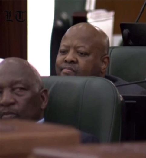 216K views · 2.1K reactions | Mohlomphehi Mofomobe u re o batla ho thusa Mohlomphehi tonakholo ho loantša bobolu ba aparetseng puso ea hae | Lesotho Tribune | Facebook