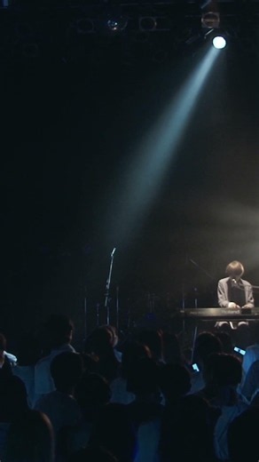 「生きる」ライブ映像です