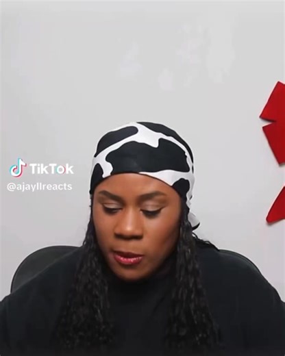 ¡Está pasando! 🦢❄️🤍 La Reina Ajay reacciona a Vespertine de Björk por primera vez. | ¿Sabías que hay una página cristiana con contenido explícito?