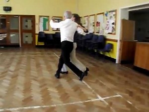 Paradise Foxtrot Sequence Dance to Music